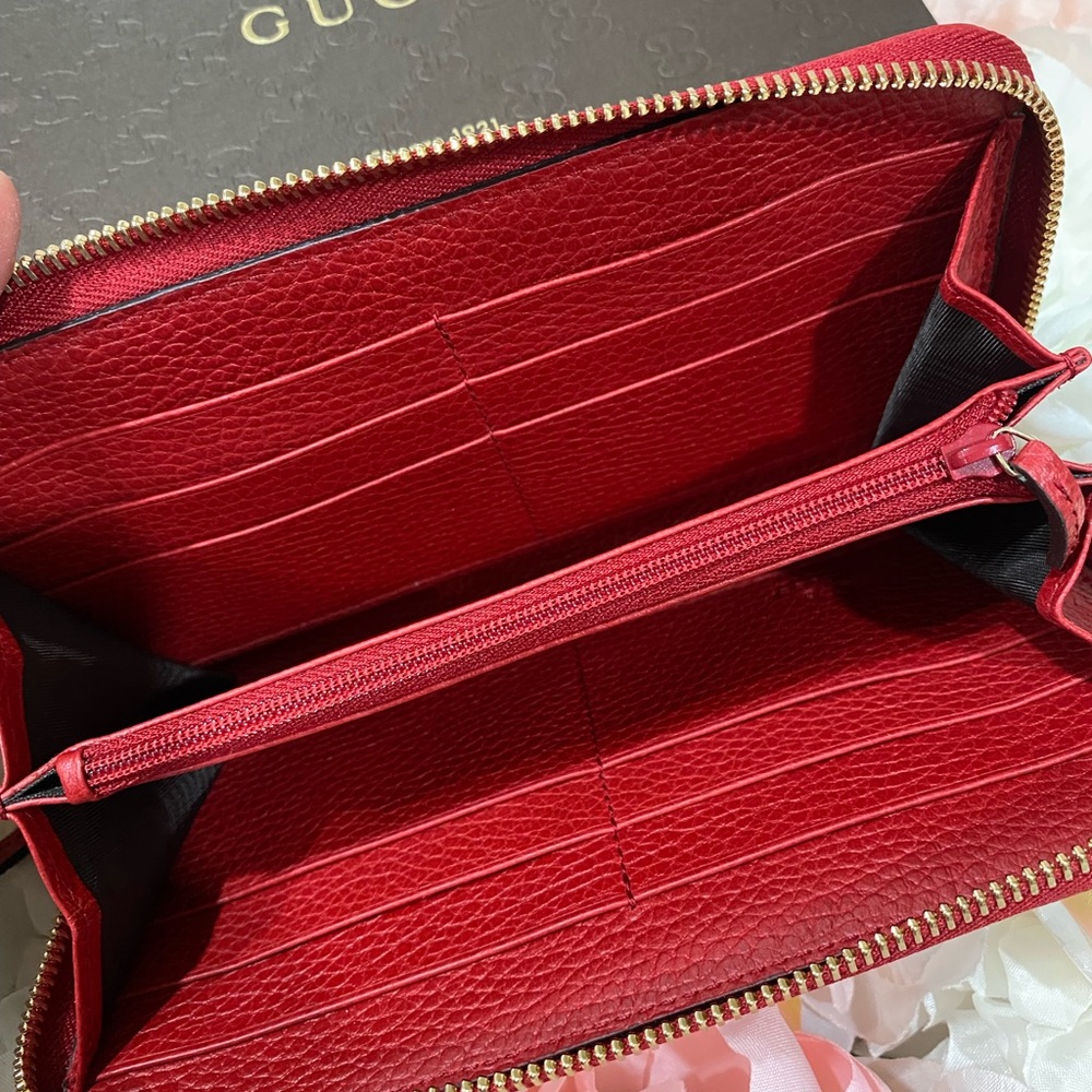 Gucci GG Canvas and Leather Zippy Wallet - Picture 5 of 8